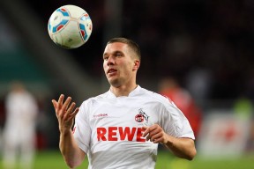 开云官网入口-平台上线历史进球合集回顾经典激发老球迷情怀共鸣，历史进球效率